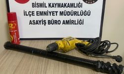 Oto fareleri yakayı eleverdi