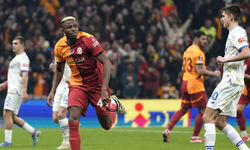 UEFA Avrupa Ligi: Galatasaray: 3 - Dinamo Kiev: 3 (Maç sonucu)