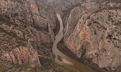 Sakarya Nehri yağmurlar sonrası havadan fotoğraflandı