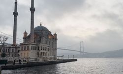 İstanbul Boğazı’nda sis etkili oluyor