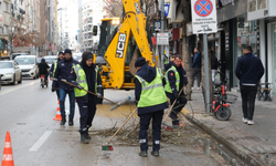 Büyükşehir’den caddelerde yoğun çalışma