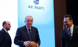 Erdoğan, Gençlik Kolları MKYK toplantısına başkanlık etti