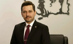 İYİ Partili Melih Aydın’ın evinin önünde bir garip olay…