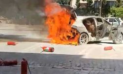 Açık bırakılan kablolar otomobili yaktı