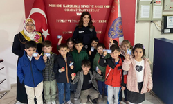 Miniklerden polis haftası ziyareti