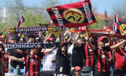 Eskişehirspor şampiyonluk kutlamaları için 10 binin üzerinde bilet satıldı