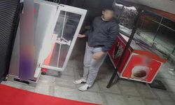 Eskişehir'de enerji içeceği hırsızlığı kameraya yansıdı