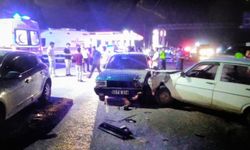 İki otomobil çarpıştı: 5 yaralı