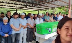Beynine pıhtı atan çocuk, yaşam mücadelesini kaybetti