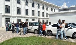 Otomobil kurşun yağmuruna tutulmuştu: 5 şüpheli yakalandı!