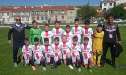 Es Şimşekler gol yağdırdı 12-0