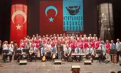"Güzel Günler Göreceğiz" konserinde büyük coşku vardı