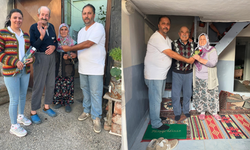 Muhtardan mahallenin tüm kadınlarına gül