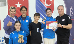 Eskrim'de Öykü Gencer Türkiye 2.si
