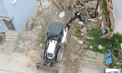 İnönü’de Metruk binalar için yıkım çalışması sürüyor