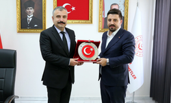 EMŞAV ‘dan Sosyal Hizmetler İl Müdürü Bayrak’a ziyaret