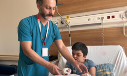 Doktorların bile tanımadığı hastalığı Eskişehir’de tedavi ettiler