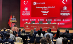 Ticaret Bakanı Ömer Bolat: "Yılda 1 trilyon 322 milyar dolar milli gelir üretmekteyiz"