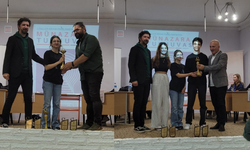 Eskişehir Fatih Fen Lisesi münazarada il birincisi oldu