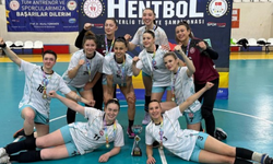 Hentbol'da A.Ü'den büyük başarı