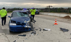 Otomobil ile motosiklet çarpıştı: 2’si ağır 6 yaralı