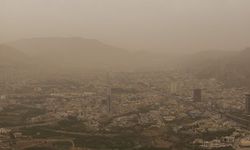 Irak'ı kum fırtınası vurdu: 4 ölü, 3 yaralı