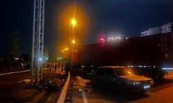 Kontrolden çıkan tır motosiklete çarptı!