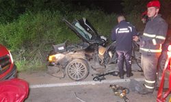 Bursa’da feci kaza... Otomobil ile cip çarpıştı: 3 ölü, 1 yaralı