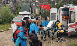 Kanyonda yürüyüş parkurunda yaralanan vatandaş için ekipler seferber oldu