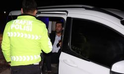 Alkollü araç kullanıp polisten kaçtı, yakalanınca "Bir şey yok" dedi