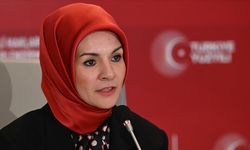 Bakan Göktaş: "Annelik ve babalık itibarsızlaştırılıyor"