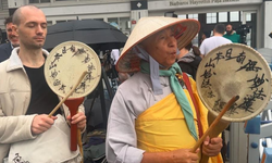 Japon barış elçisi Dolmabahçe'de dua etti