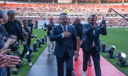 Vali Aksoy takımın hep yanında oldu