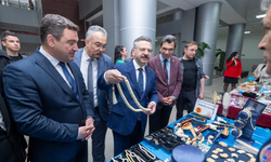 Eskişehir Valisi Aksoy'dan Minik Uras'a destek