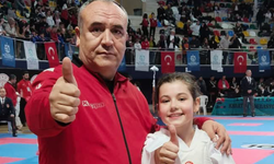 Eskişehirli karateciler Karadağ'da madalya arıyor