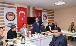 Vali Aksoy, Dost Dernekler Federasyonu'na iade-i ziyarette bulundu