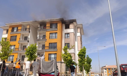 5 katlı binada korkutan yangın!