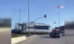 Ankara’da tekne "karadan" yürütüldü... O anlar kamerada