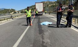 Tır yayalara çarptı: Ölü ve yaralılar var!