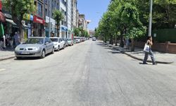 Eskişehir’in en işlek caddesinde yaya geçidi yok