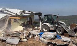 Yaylalara inşa edilen kaçak betonarme yapılar yıkıldı