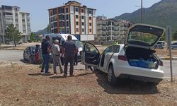 İki otomobil çarpıştı: 5 yaralı