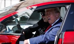 Trump: "Musk aklını kaçırmış"