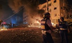 İran'dan İsrail'e yeni füze saldırısı: 4 yaralı