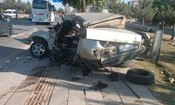 Gaziantep'teki feci kazada Tofaş sürücüsü kurtarılamadı