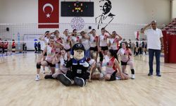 İl Emniyet Müdürlüğü tarafından düzenlenen voleybol turnuvası sona erdi