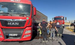 Tırla otomobil çarpıştı: 2 yaralı