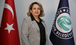 Tepebaşı Belediye Başkan Yardımcısı Fikriye Güven Zaptiye: “İşçilerimizi siyasi malzeme yapmayın”