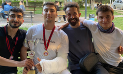 Kupayı alıp hastaneye koştular