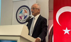 Karayalçın: Belediyeciliğin gereği idari ve mali özerklik!